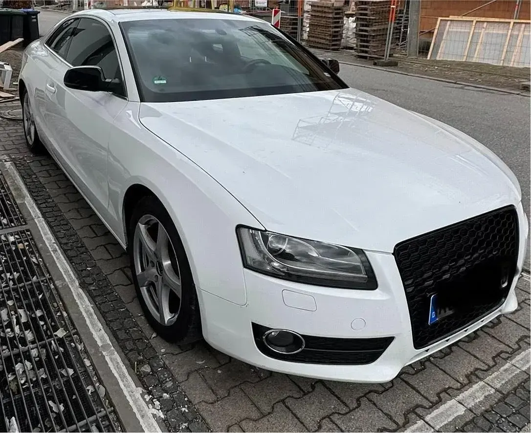 Używany Audi A5 180 KM (132 kW) 2009 Biały Coupe