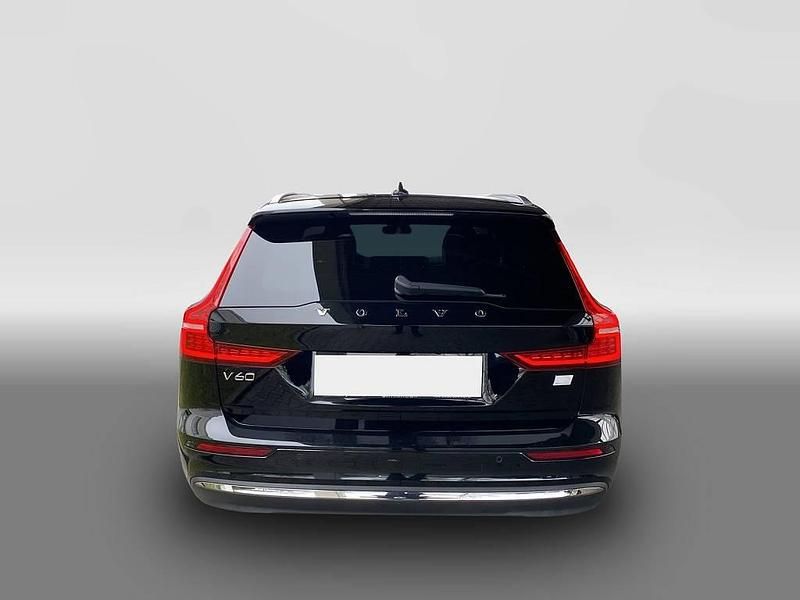 Gebraucht Volvo V60 Core 398 PS (292 kW) 2022 Schwarz Kombi