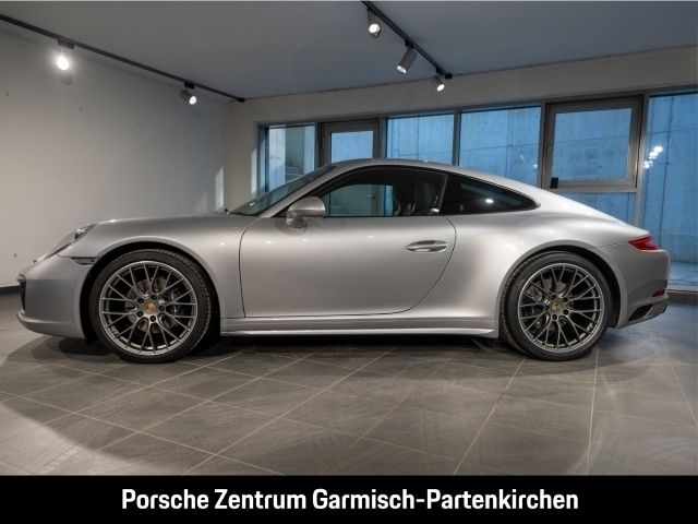 Gebraucht Porsche 911 Carrera 4 370 PS (272 kW) 2017 Gtsilbermetallic Coupé