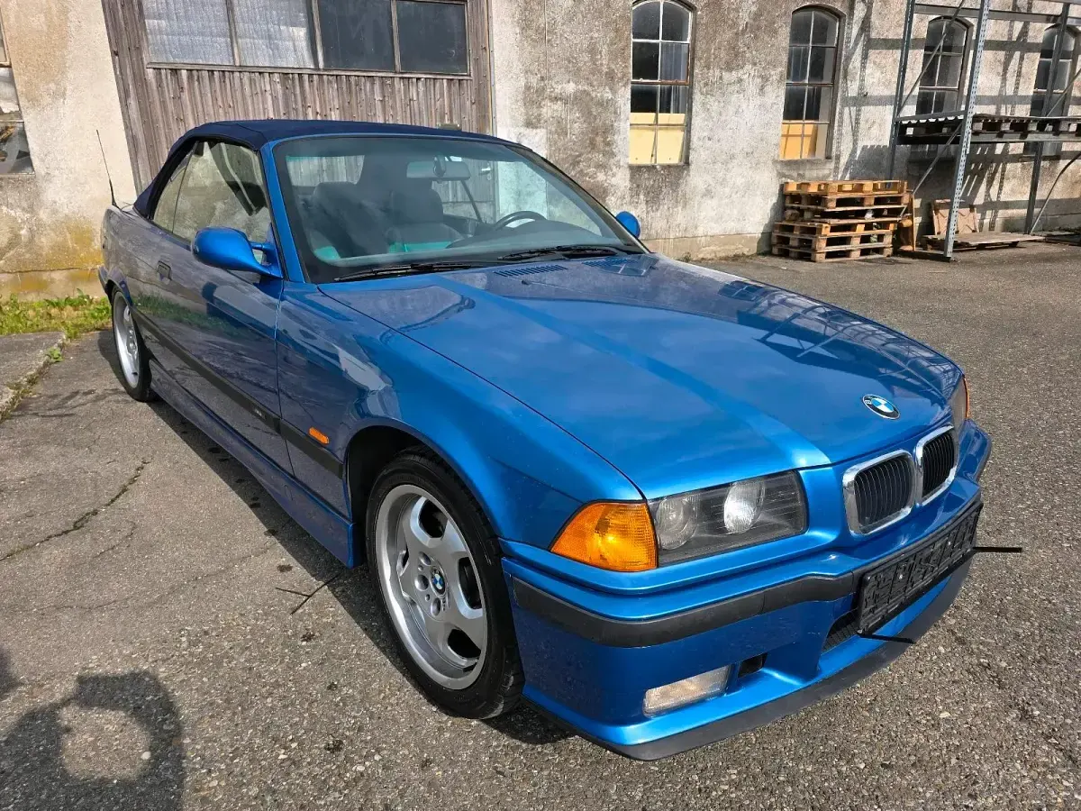 Gebraucht BMW M3 244 PS (179 kW) 1999 Blau Cabrio