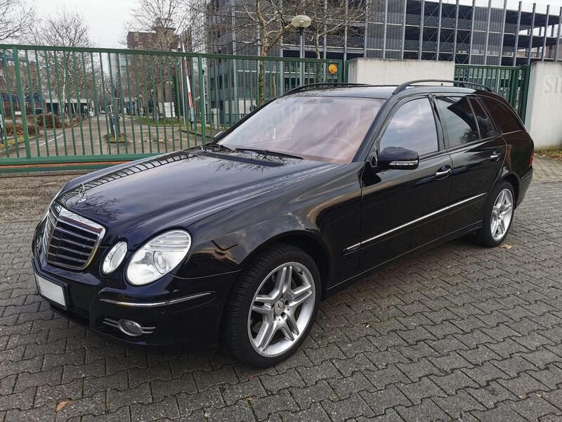 Schwarz Gebraucht 2008 Mercedes E500 Avantgarde Kombi | 6.000 € (Superpreis) - Bild 1/4