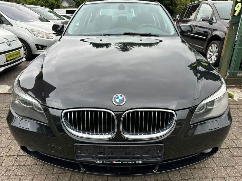 Schwarz Gebraucht 2006 BMW 525 Sport Line Limousine | 3.999 € (Superpreis) - Bild 1/4