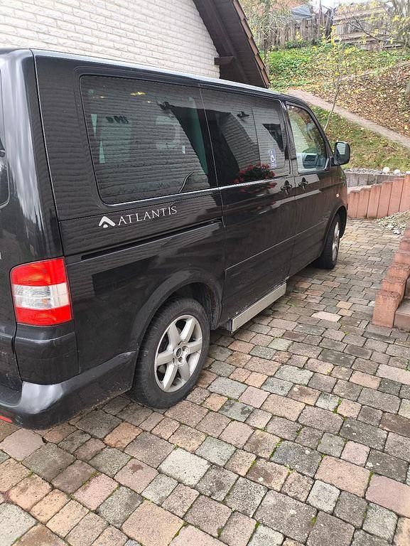 Second-hand VW T5 174 CP (127 kW) 2007 Negru Van