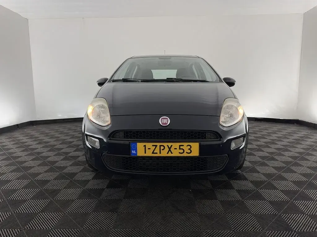 Gebraucht Fiat Punto Evo Pop 82 PS (60 kW) 2015 Blau Kleinwagen