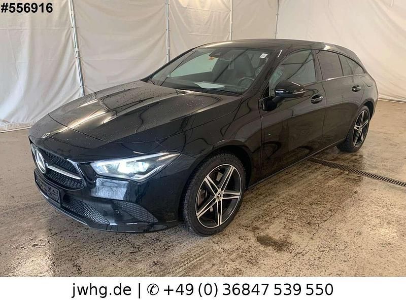 Gebraucht Mercedes CLA250e Progressive 218 PS (160 kW) 2022 Nachtschwarz Limousine