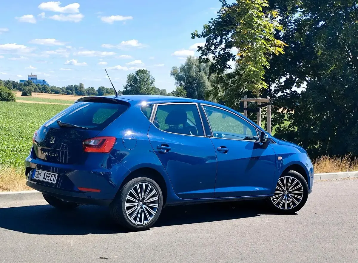 Gebraucht Seat Ibiza CONNECT 95 PS (69 kW) 2016 Blau Limousine