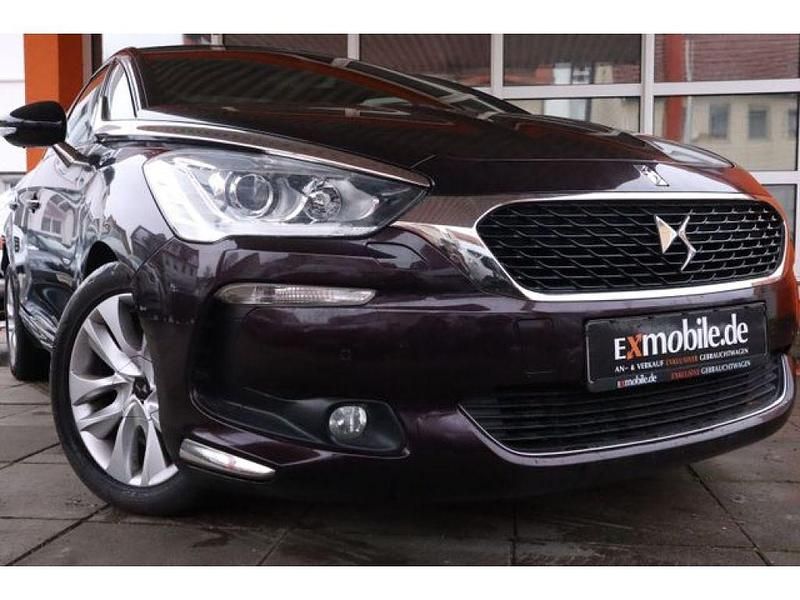 Gebraucht Citroën DS5 150 PS (110 kW) 2016 Violett Kleinwagen