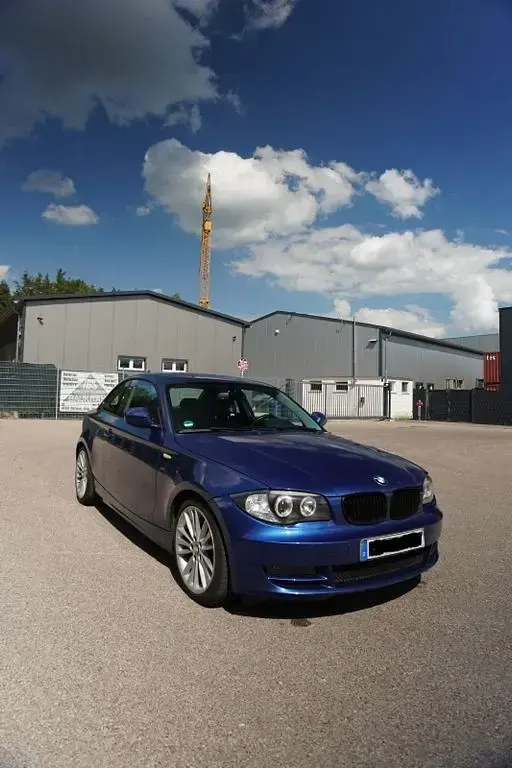 Gebraucht BMW 118 143 PS (105 kW) 2009 Blau Kleinwagen