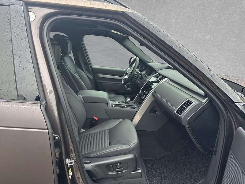 Gebraucht Land Rover Discovery 5 349 PS (256 kW) 2025 Grau SUV
