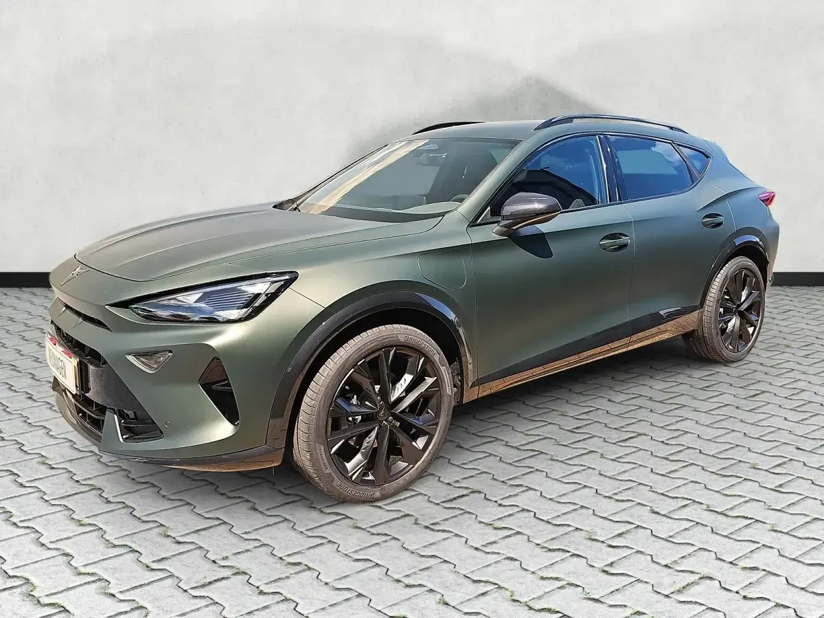 Neu Cupra Formentor 204 PS (150 kW) 2026 Manganesegrün matt SUV
