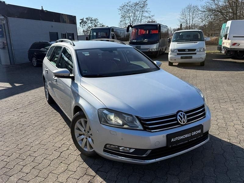 Gebraucht VW Passat Comfortline 122 PS (89 kW) 2011 Silber Kombi
