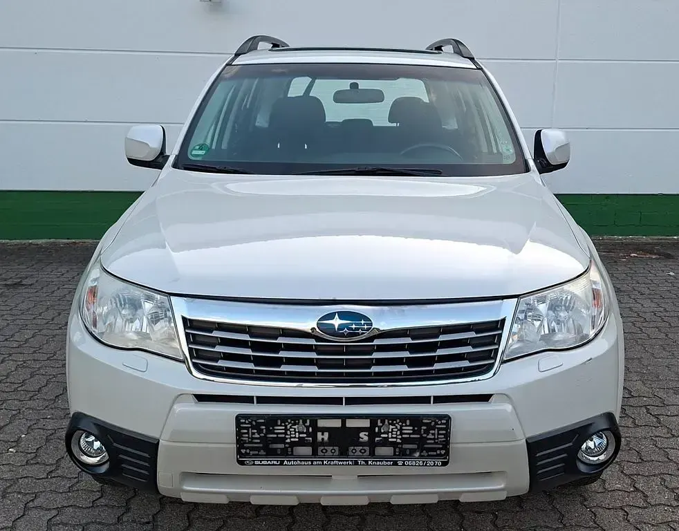 Gebraucht Subaru Forester Comfort 171 PS (125 kW) 2010 Weiß SUV