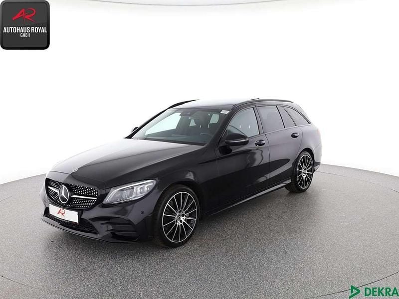 Schwarz Gebraucht 2020 Mercedes C300 AMG Kombi | 30.880 € (Fairer Preis) - Bild 1/4