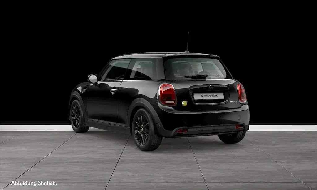 Usata Mini Cooper SE 135 kW (184 CV) 2023 Nero Utilitaria