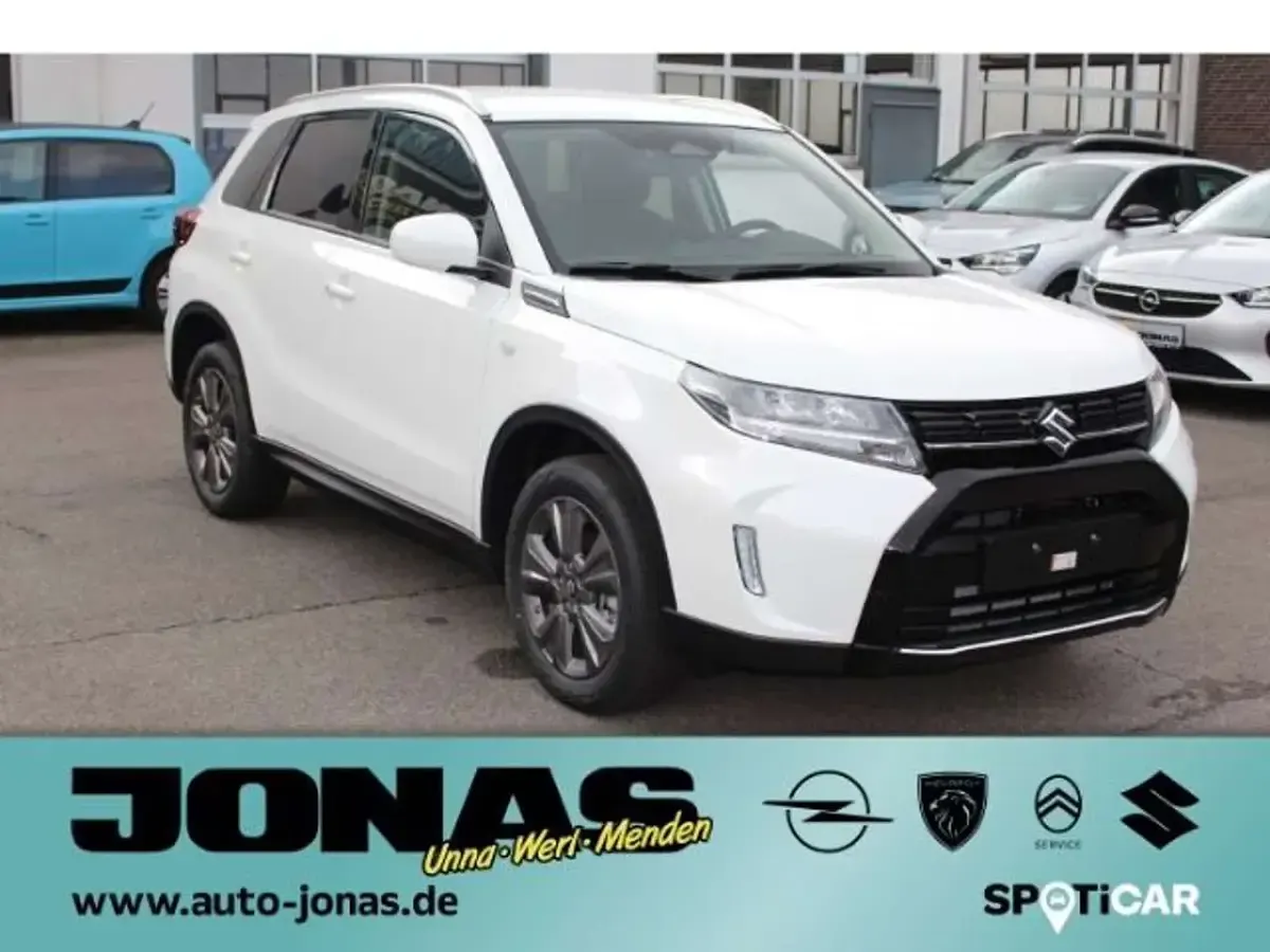 Neu Suzuki Vitara Comfort 110 PS (80 kW) 2026 Weiß SUV