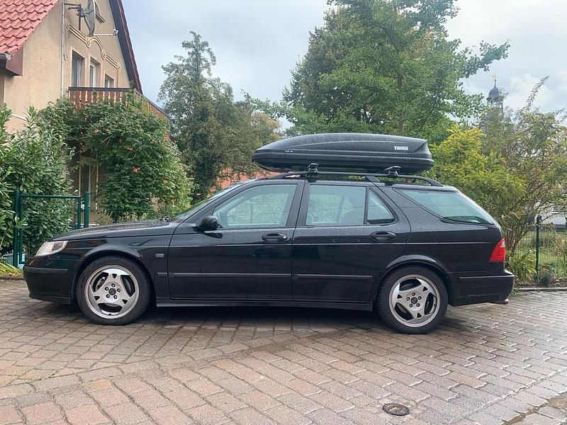 Schwarz Gebraucht 2004 Saab 9-5 Vector Kombi | 6.990 € - Bild 1/3