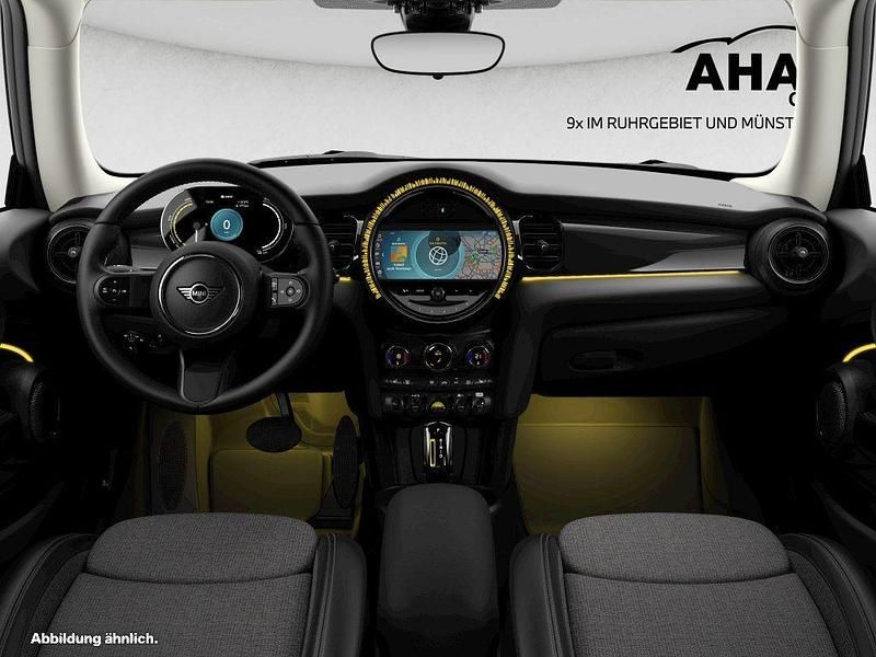 Gebraucht Mini Cooper SE Classic 135 kW (184 PS) 2022 Schwarz Kleinwagen