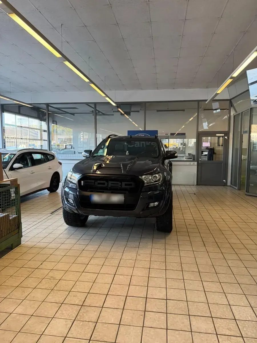 Gebraucht Ford Ranger Raptor 240 PS (176 kW) 2017 Grau Pickup