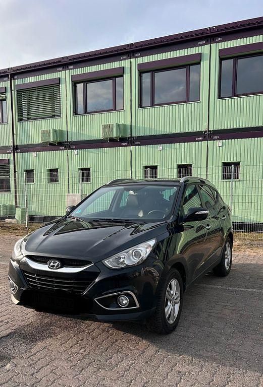 Gebraucht Hyundai ix35 Classic 135 PS (99 kW) 2013 Schwarz SUV
