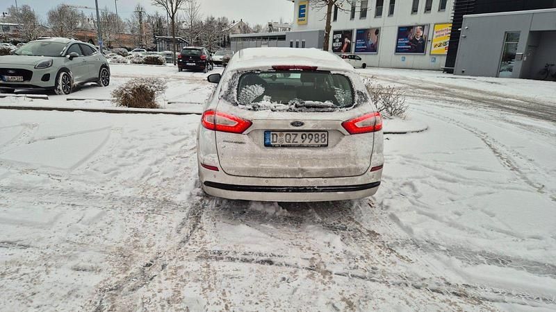 Gebraucht Ford Mondeo Business Edition 150 PS (110 kW) 2018 Weiß Kombi