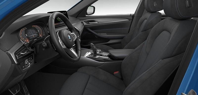 Gebraucht BMW 530 Shadowline 286 PS (210 kW) 2021 Blau Kombi