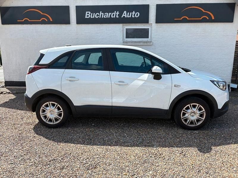 Weiß Gebraucht 2017 Opel Crossland X Enjoy SUV | 6.000 € (Superpreis) - Bild 1/4