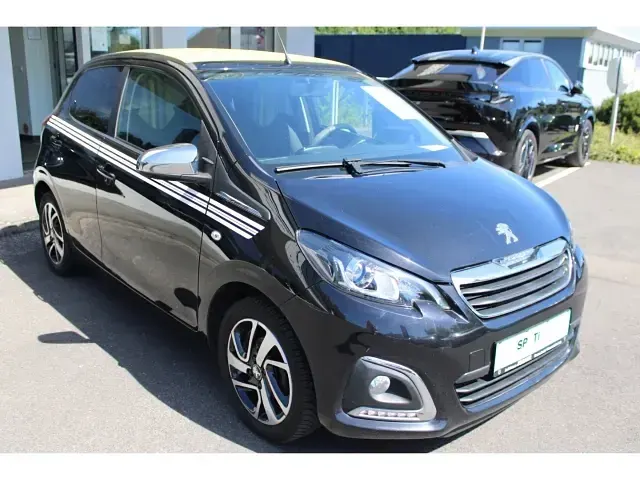 Gebraucht Peugeot 108 Top! Collection 72 PS (52 kW) 2019 Schwarz Limousine
