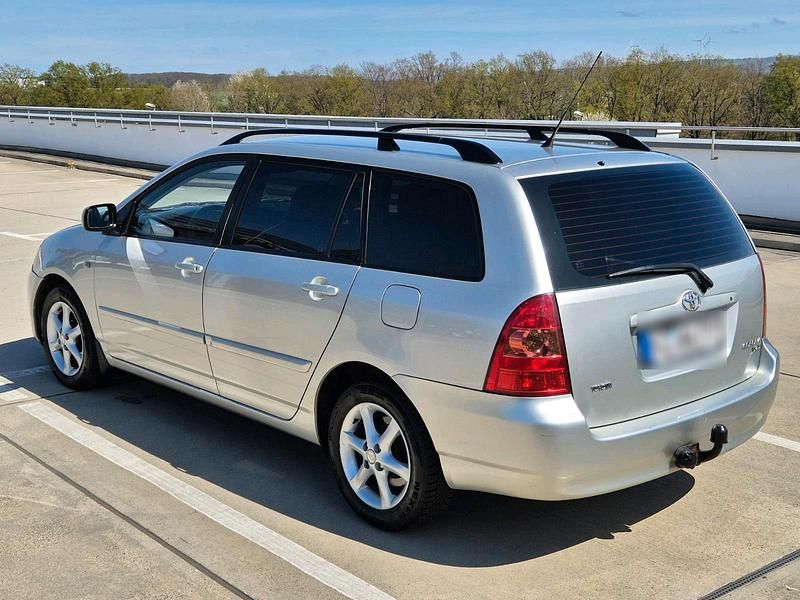 Gebraucht Toyota Corolla 2004 Silber Limousine