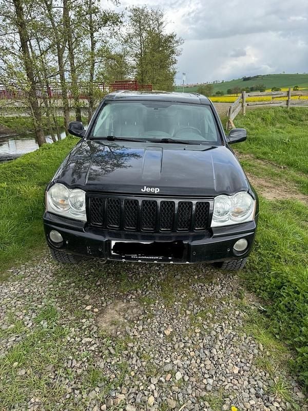 Schwarz Gebraucht 2007 Jeep Grand Cherokee SUV | 3.950 € (Fairer Preis) - Bild 1/4