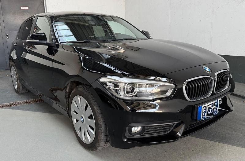 Gebraucht BMW 116 Advantage 109 PS (80 kW) 2015 Schwarz Kleinwagen
