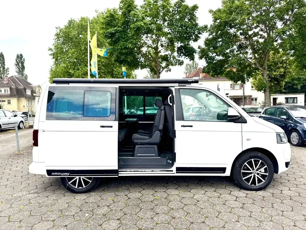 Gebraucht VW Multivan Edition 179 PS (131 kW) 2012 Weiß Van / Kleinbus
