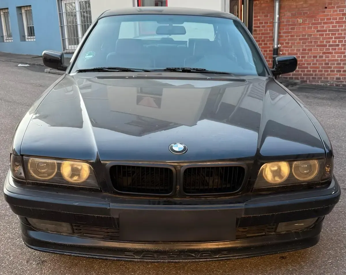 Gebraucht BMW 730 Basis 220 PS (161 kW) 1994 Schwarz Limousine