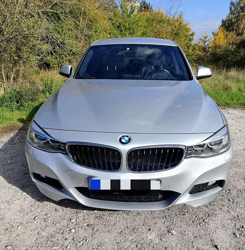 Silber Gebraucht 2014 BMW 335 Gran Turismo Sport Line Limousine | 17.800 € (Etwas zu teuer) - Bild 1/4