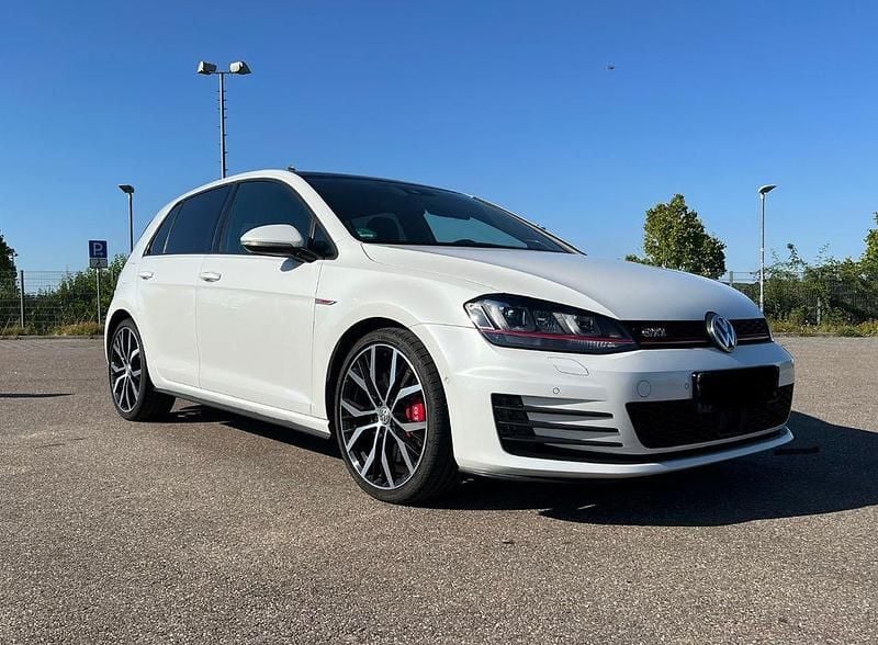 Weiß Gebraucht 2016 VW Golf VII GTI Limousine | 22.500 € (Fairer Preis) - Bild 1/4