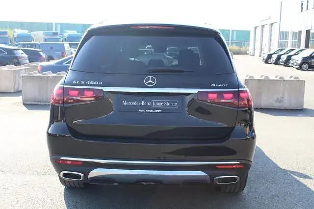 Gebraucht Mercedes GLS450 367 PS (269 kW) 2025 Schwarz SUV