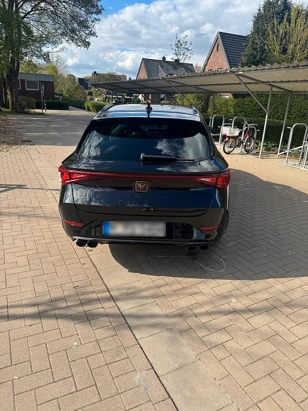 Gebraucht Cupra Leon 310 PS (228 kW) 2022 Schwarz Kombi