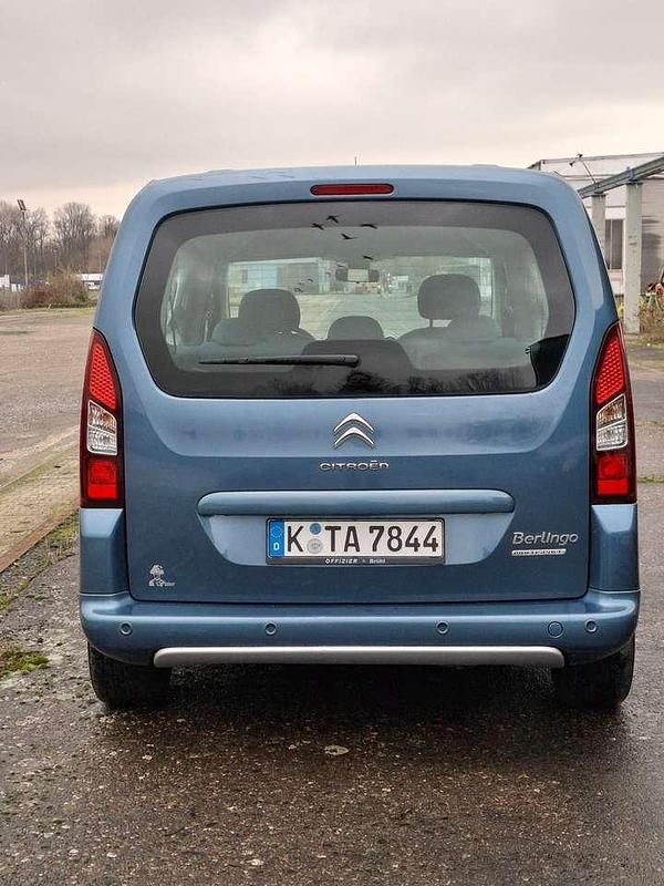 Gebraucht Citroën Berlingo SELECTION 98 PS (72 kW) 2014 Blau Van / Kleinbus