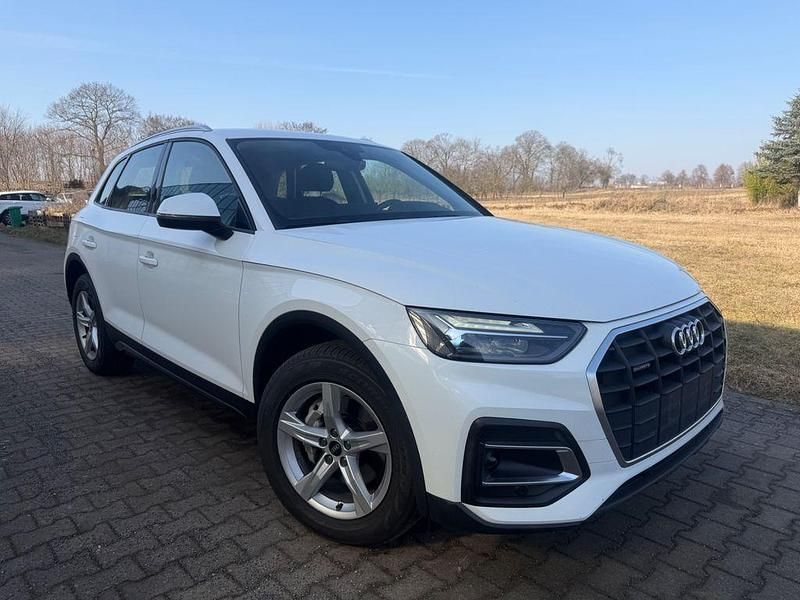 Gebraucht Audi Q5 Basis 204 PS (150 kW) 2021 Weiß SUV