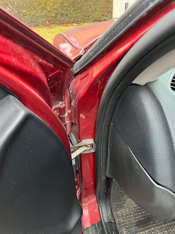 Gebraucht BMW 316 99 PS (72 kW) 1991 Rot Limousine