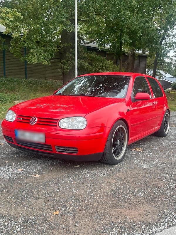 Rot Gebraucht 1998 VW Golf IV GTI Limousine | 1.800 € - Bild 1/4