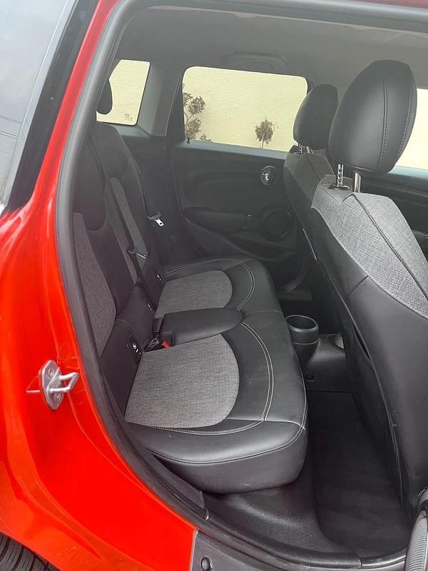 Usata Mini ONE 102 CV (75 kW) 2019 Arancione Utilitaria