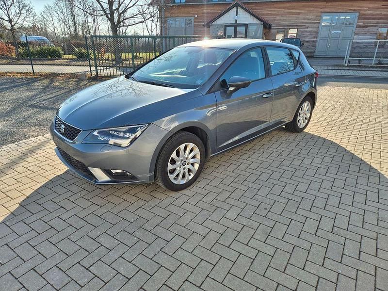 Gebraucht Seat Leon Style 105 PS (77 kW) 2014 Grau Limousine