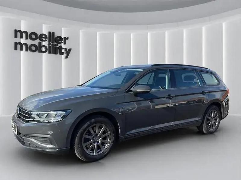 Second-hand VW Passat Basis 200 CP (147 kW) 2020 Gri Break