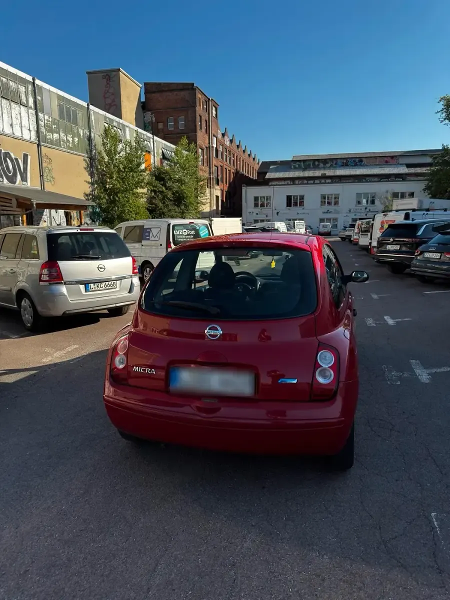 Gebraucht Nissan Micra 65 PS (47 kW) 2009 Rot Kleinwagen