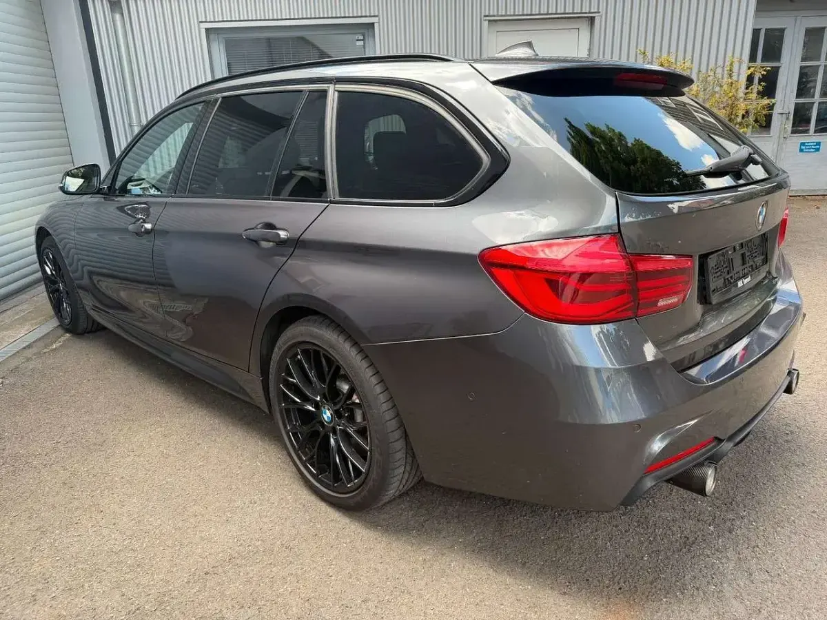 Gebraucht BMW 340 M Performance 360 PS (264 kW) 2019 Mineralgrau metallic Kombi