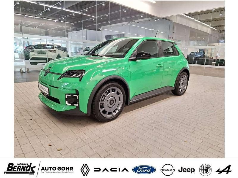 Usata Renault 5 E-Tech Evolution 89 kW (122 CV) 2025 Verde Utilitaria
