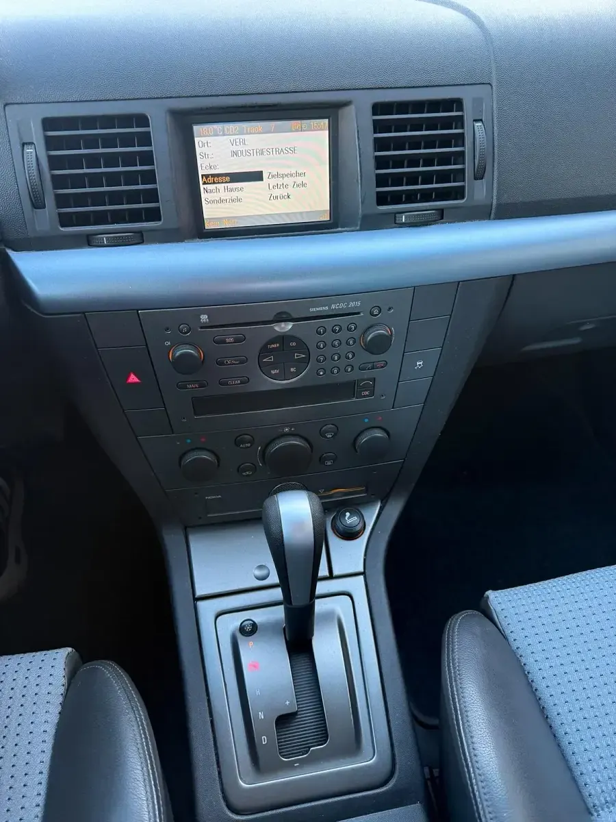 Gebraucht Opel Vectra GTS 211 PS (155 kW) 2003 Silber Limousine