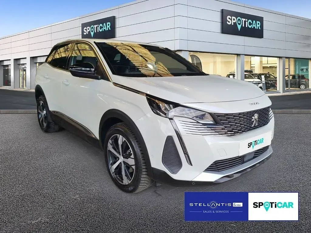 Gebraucht Peugeot 3008 Allure 131 PS (96 kW) 2024 Weiß SUV