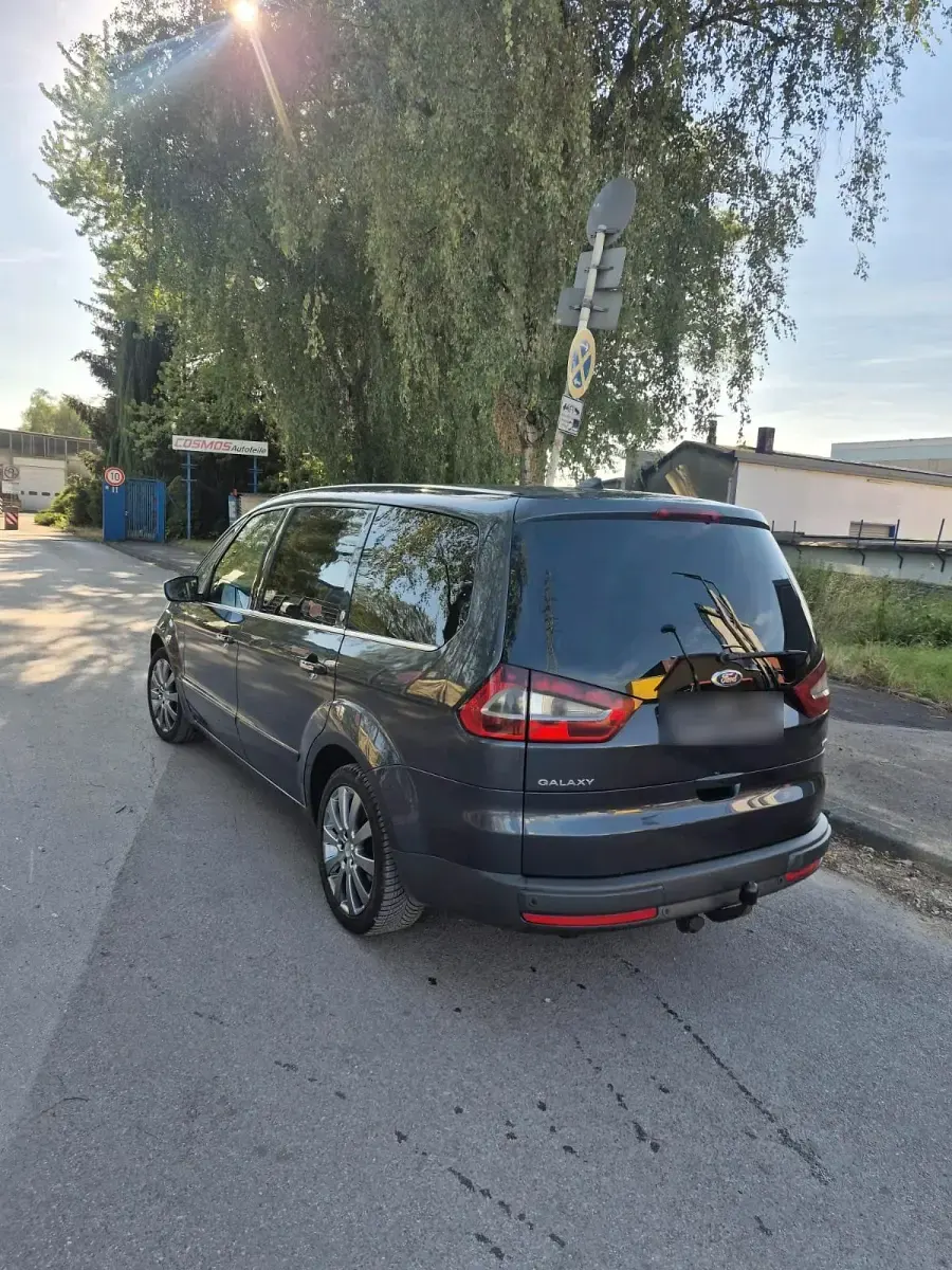 Gebraucht Ford Galaxy 130 PS (95 kW) 2007 Schwarz Van / Kleinbus