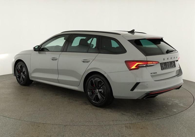 Ny Skoda Octavia RS 265 HK (194 kW) 2026 Grå Stationcar